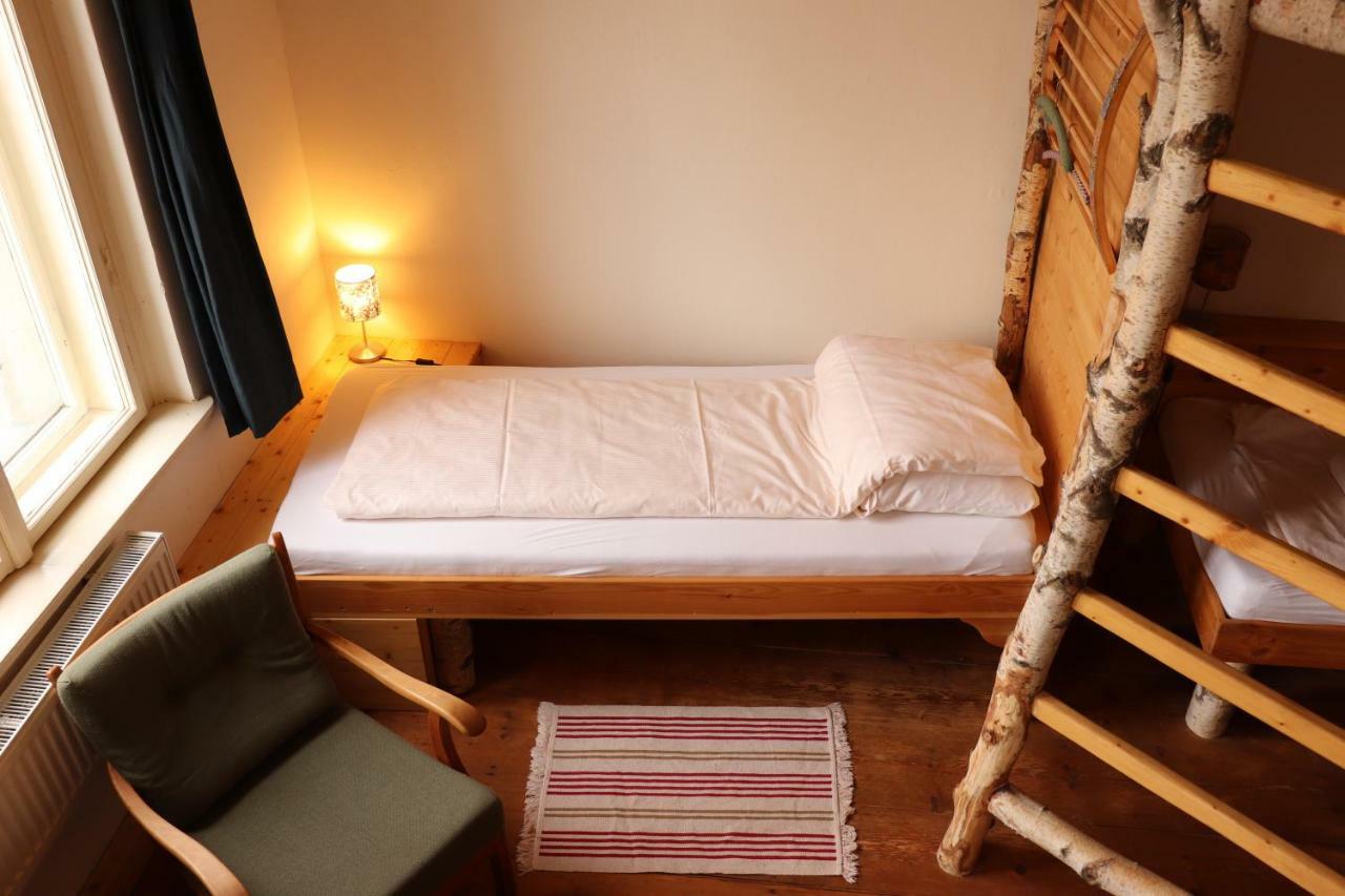 Bed 5-Bed Dormitory Room